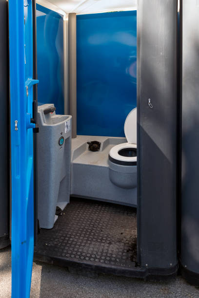 Best Sanitation services for porta potties  in Spotswood, NJ